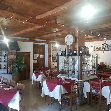 לינה וארוחת בוקר Antica Trattoria
