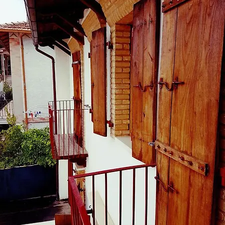 לינה וארוחת בוקר Antica Trattoria 3*