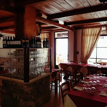 לינה וארוחת בוקר Antica Trattoria